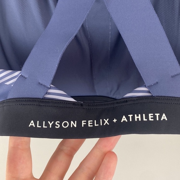 Allyson Felix x Athleta Collab Ultimate Legend Sports Bra Size Large - Picture 8 of 13